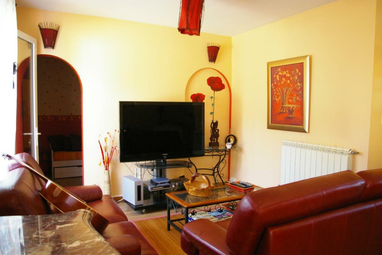 Villa Coeur de Lavande à Bédarrides Extérieur photo